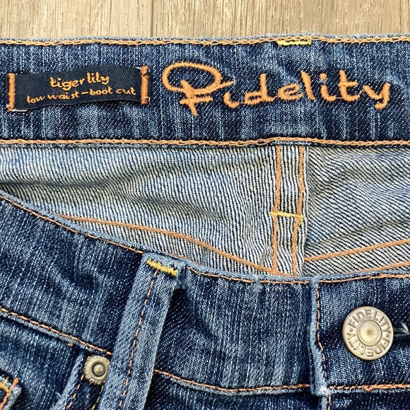 Women’s Fidelity Tiger Lily Low Waist Boot Cut Size 25 - EUC - Picture 4 of 4